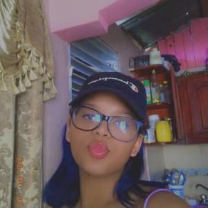 Meet your Posher, Emely